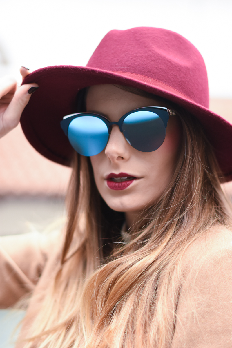 diorama-club-sunglasses-blue-rose-black-mirror-lenses-eyewear-giulia-de-martin-behindmyglasses-com-7