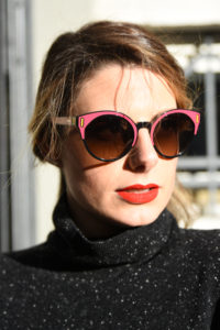 prada-sunglasses-fall-winter-2017-2018-behidn-my-glasses-eyewear-blog-giulia-de-martin-shades-sunnies-colors-pink-red-lips