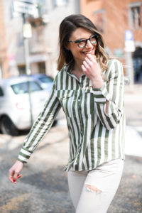 Giulia-de-martin-face-a-face-eyeglasses-lunettes-2018-french-eyewear-BLAST-1-2-blog-eyewear-behind-my-glasses-influncer-blog Face à Face Eyewear Blast