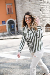 Giulia-de-martin-face-a-face-eyeglasses-lunettes-2018-french-eyewear-BLAST-1-2-blog-eyewear-behind-my-glasses-influncer-blog Face à Face Eyewear Blast