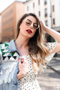 Giulia-de-martin-woow-eyeglasses-lunettes-2018-french-eyewear-BLAST-1-2-blog-eyewear-behind-my-glasses-influncer