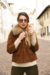 giulia de martin behind my glasses eyewear influencer blogger content creator blog sunglasses eyeglasses face è face paris sunglasses fall winter 2018 frame woman -17