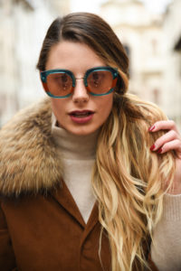 giulia de martin behind my glasses eyewear influencer blogger content creator blog sunglasses eyeglasses face è face paris sunglasses fall winter 2018 frame woman -17