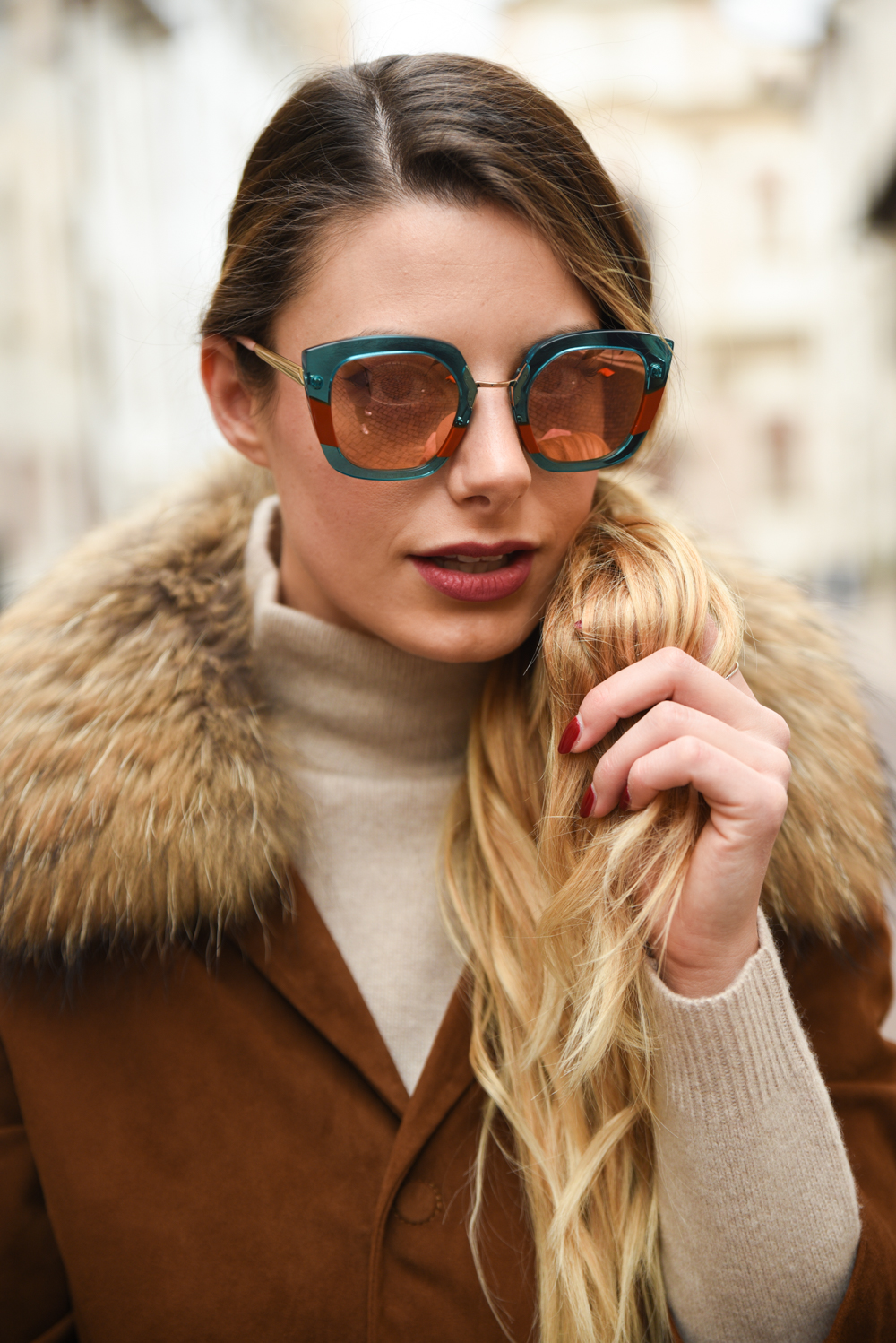 giulia de martin behind my glasses eyewear influencer blogger content creator blog sunglasses eyeglasses face è face paris sunglasses fall winter 2018 frame woman -17