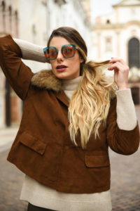 giulia de martin behind my glasses eyewear influencer blogger content creator blog sunglasses eyeglasses face è face paris sunglasses fall winter 2018 frame woman -17