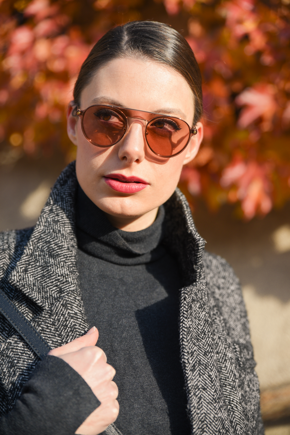 giulia de martin behind my glasses eyewear influencer blogger content creator blog sunglasses eyeglasses snob milano magnet frame woman round pilot -1