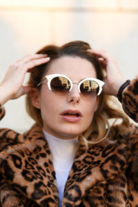 giulia de martin woow sunglasses sunnies occhiali da sole fall winter 2019 2020 behidn my glasses teal green blue occhiali da vista eyewear blog influencer -1